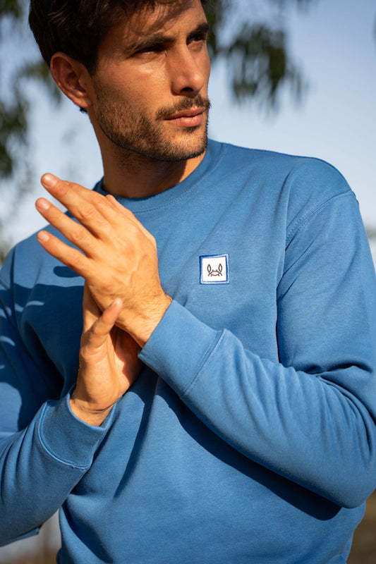 Sudadera Básica Parche Azul Tinta