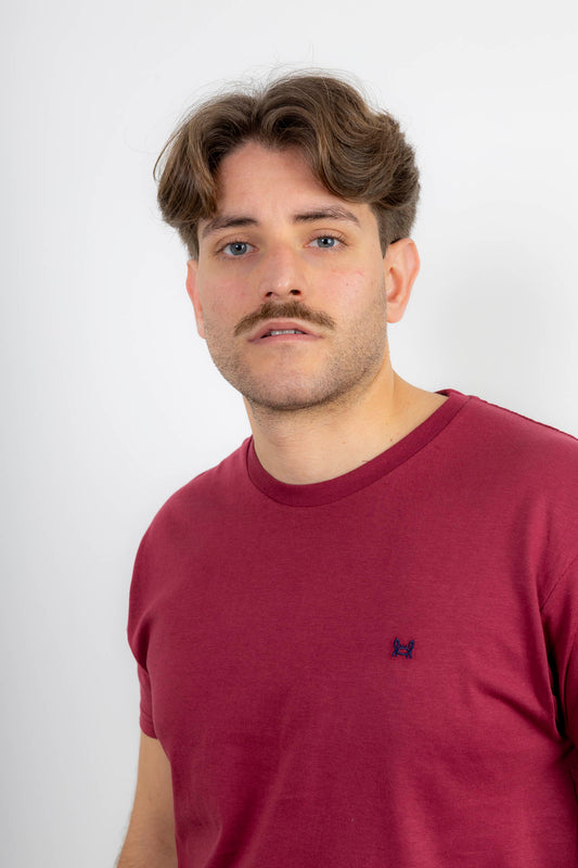 Camiseta Básica Granate