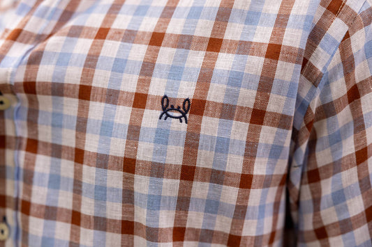 Camisa Lino Cuadro Marrón Celeste | Comillas