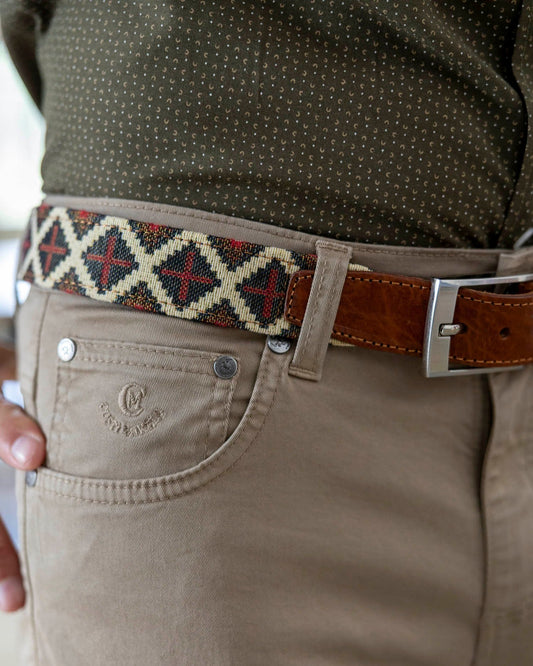 Cinturón étnico Kawi