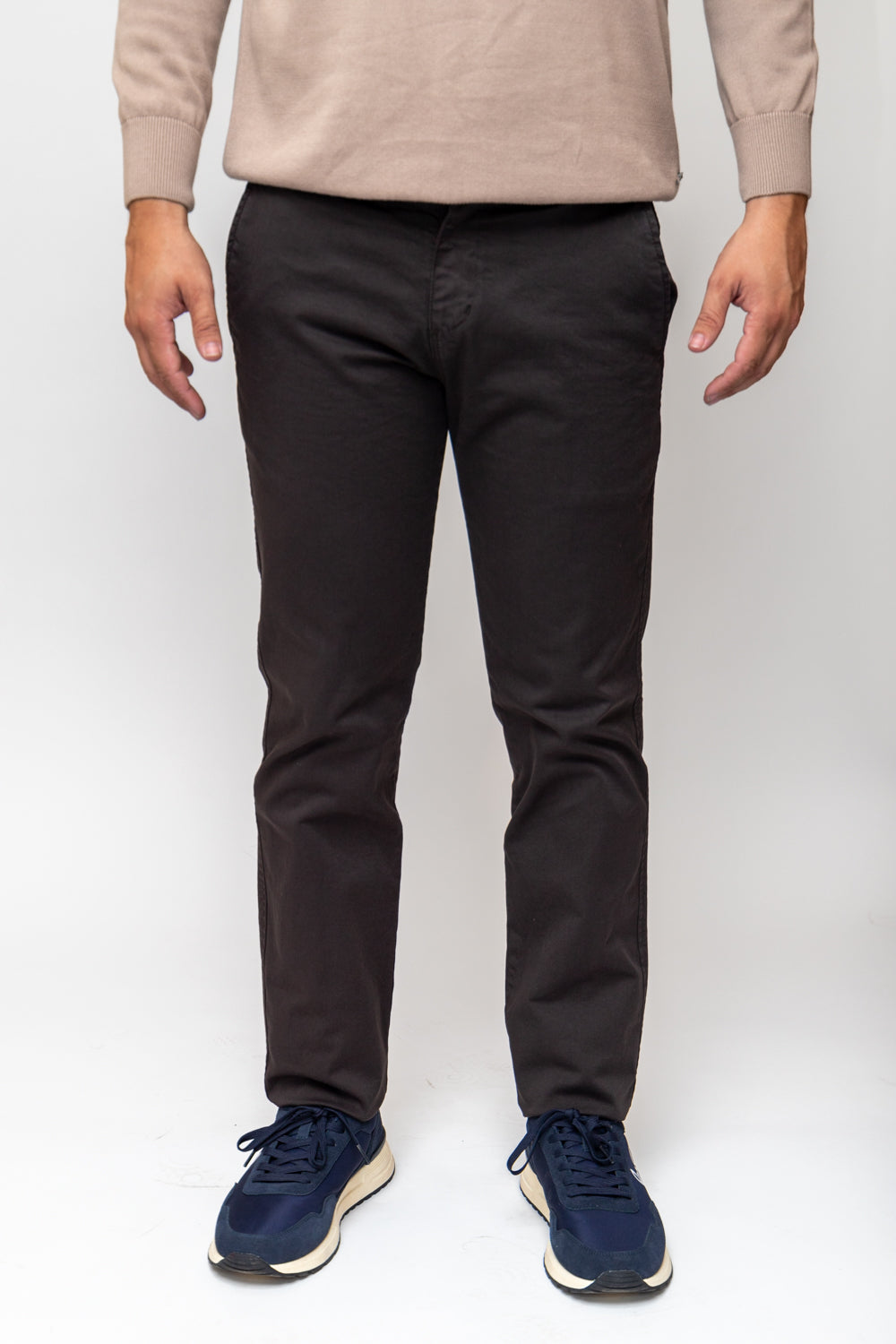 Pantalón Chino Elástico Marrón Chocolate | Jesulín