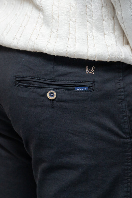 Pantalón Chino Elástico Negro | Jesulín