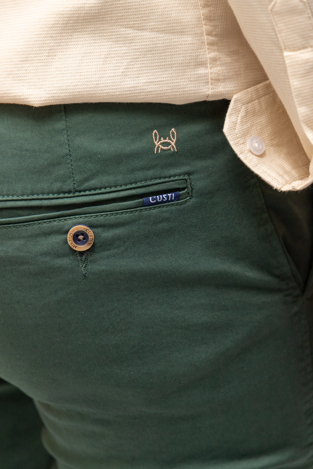 Pantalón Chino Elástico Verde Botella | Jesulín