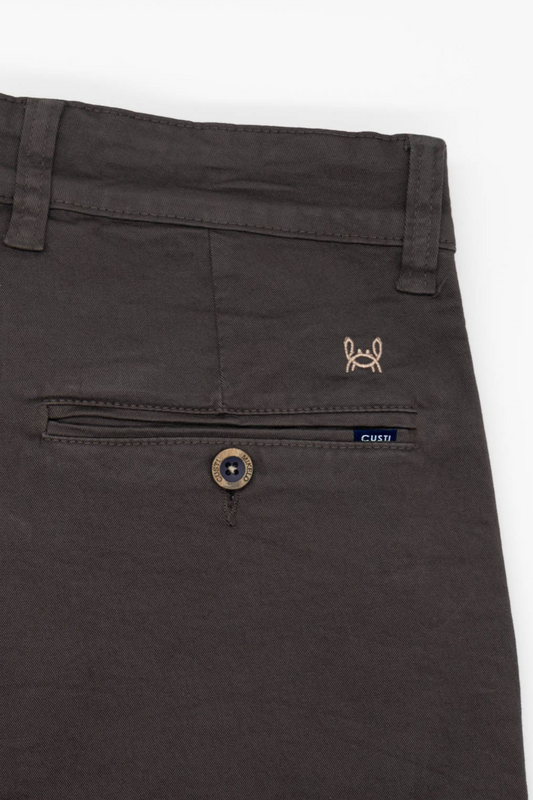 Pantalón Chino Elástico Marrón Chocolate | Jesulín