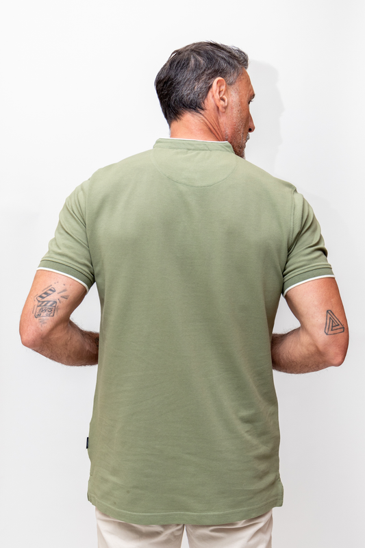 Polo Cuello Mao Oliva