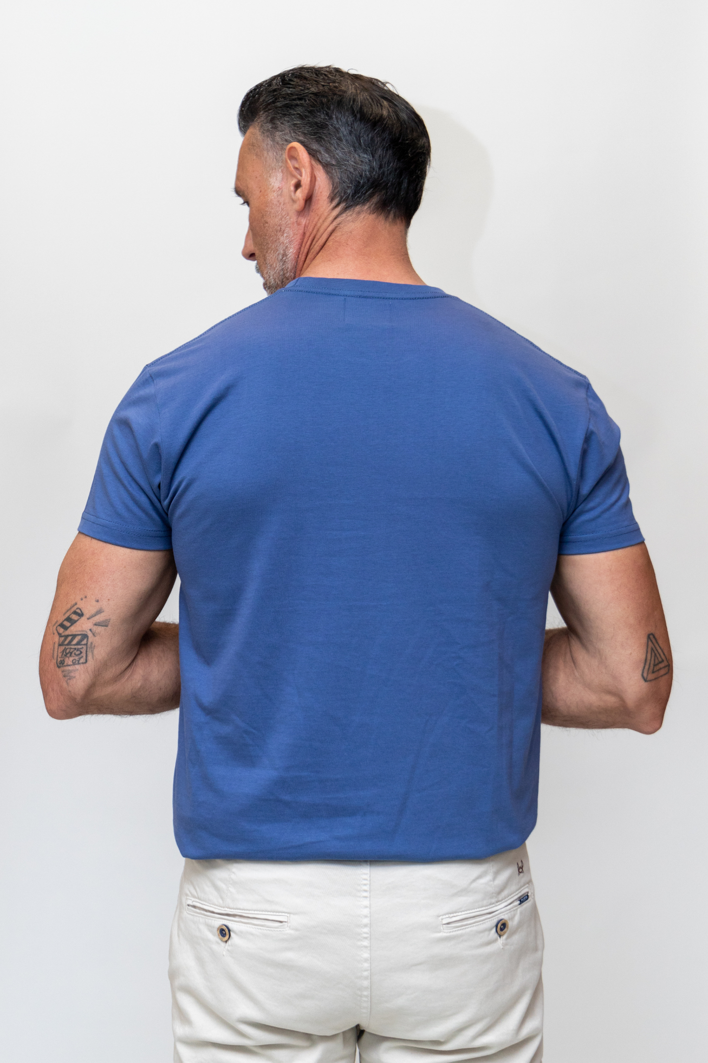 Camiseta Básica Manga Corta Azul Indigo