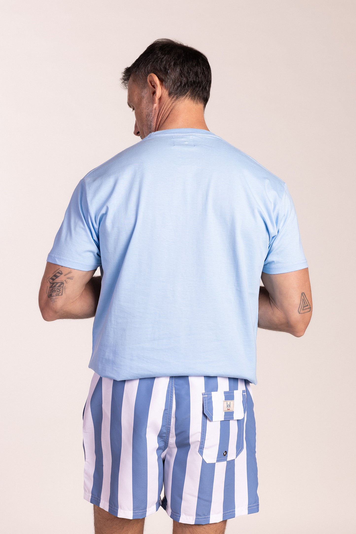Camiseta Básica Manga Corta Celeste