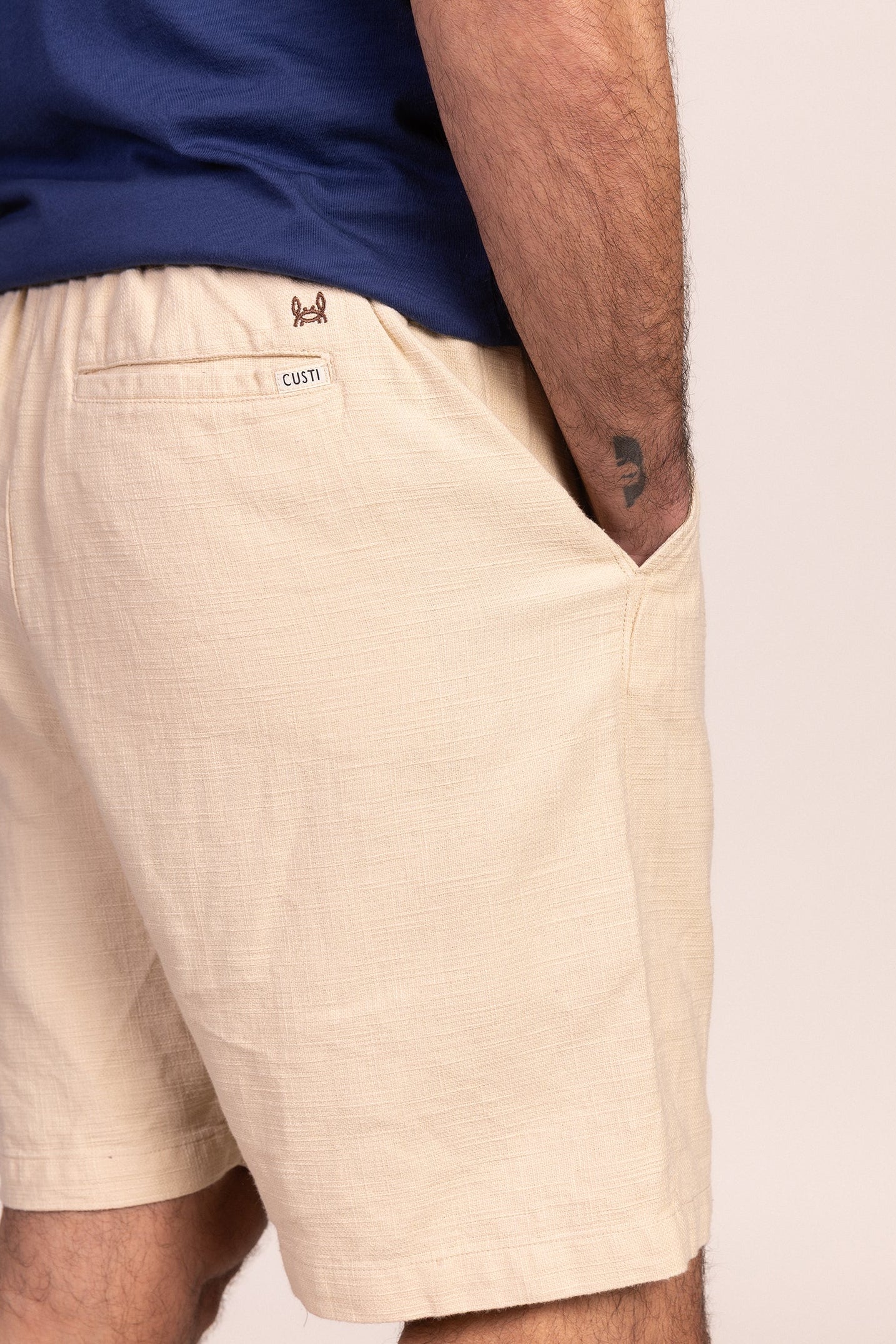 Bermuda Dobby Beige