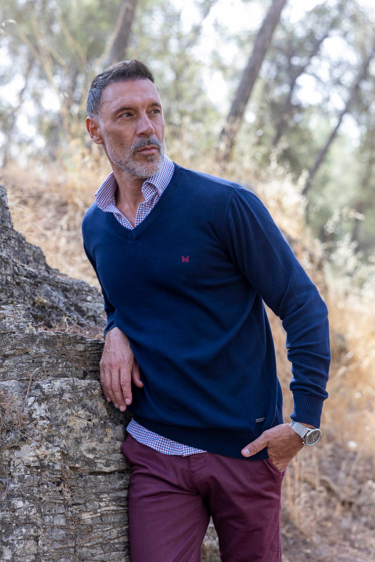 Jersey Básico Cuello Pico Azul Marino