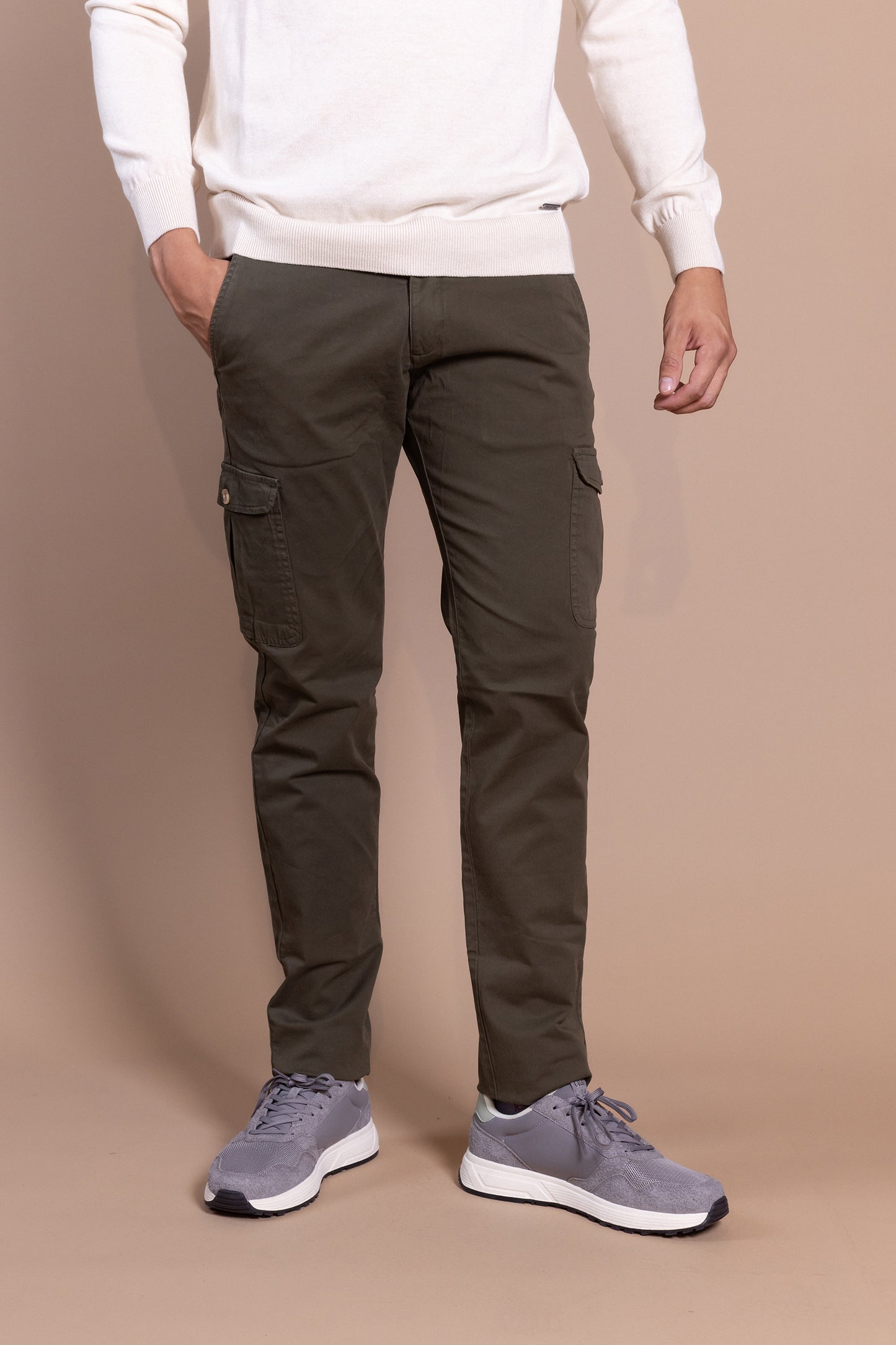 Pantalón Cargo Verde Militar