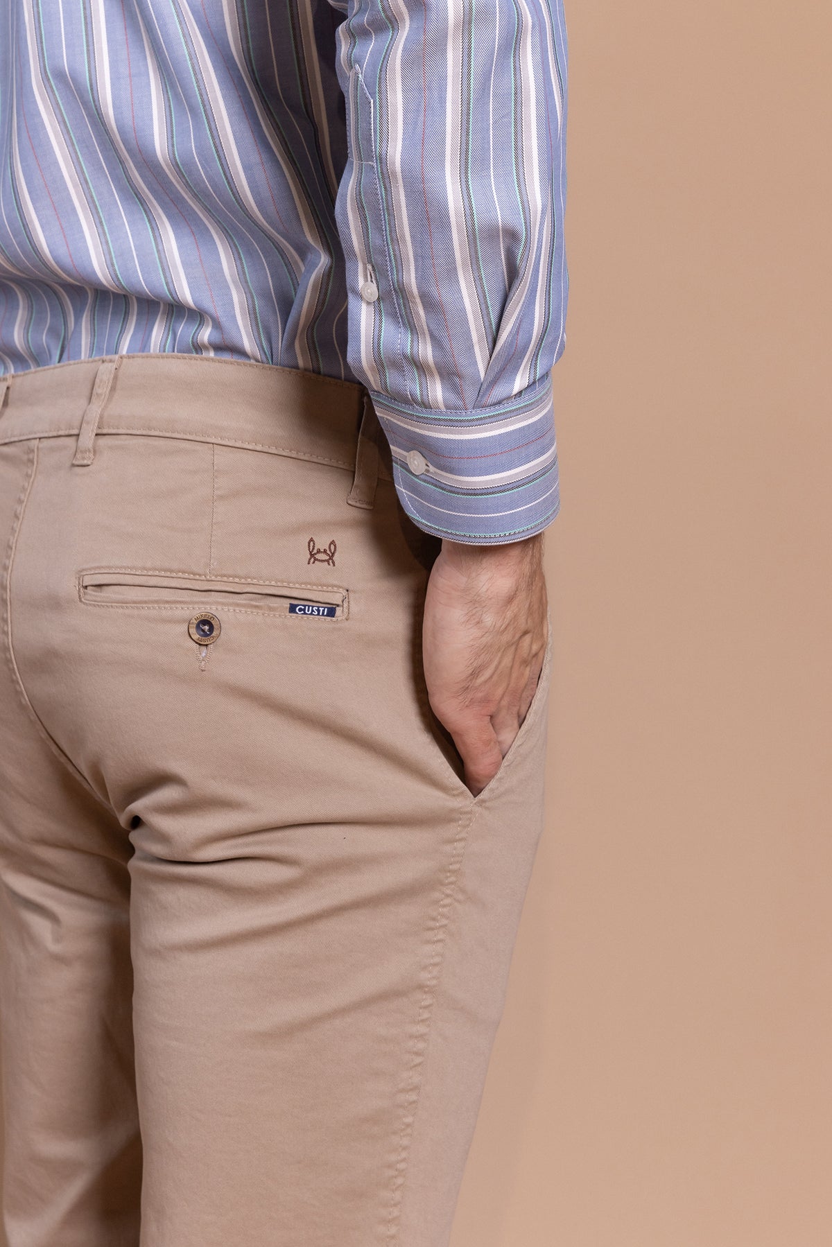 Pantalón Chino Elástico Beige | Jesulín