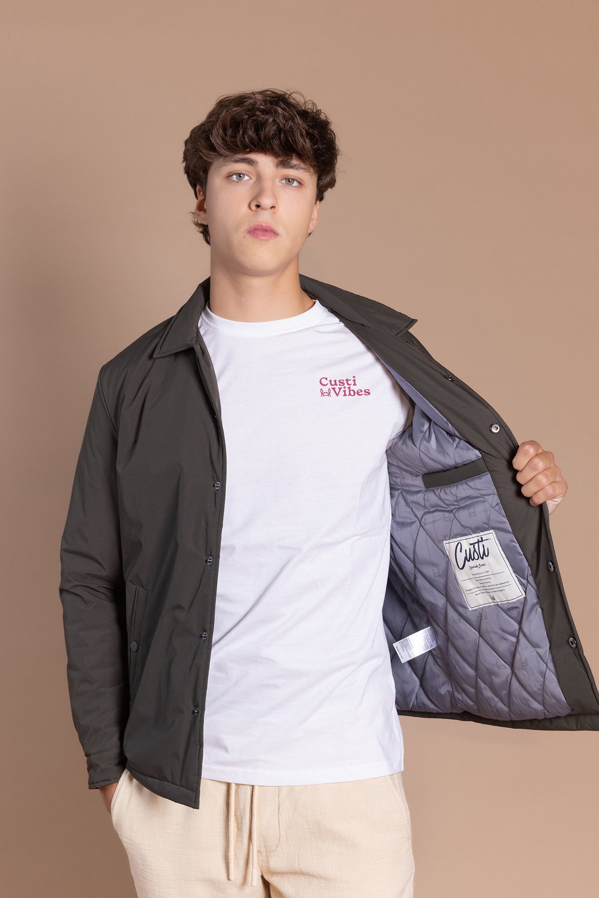 Chaqueta Cortavientos Verde Kaki | Aneto