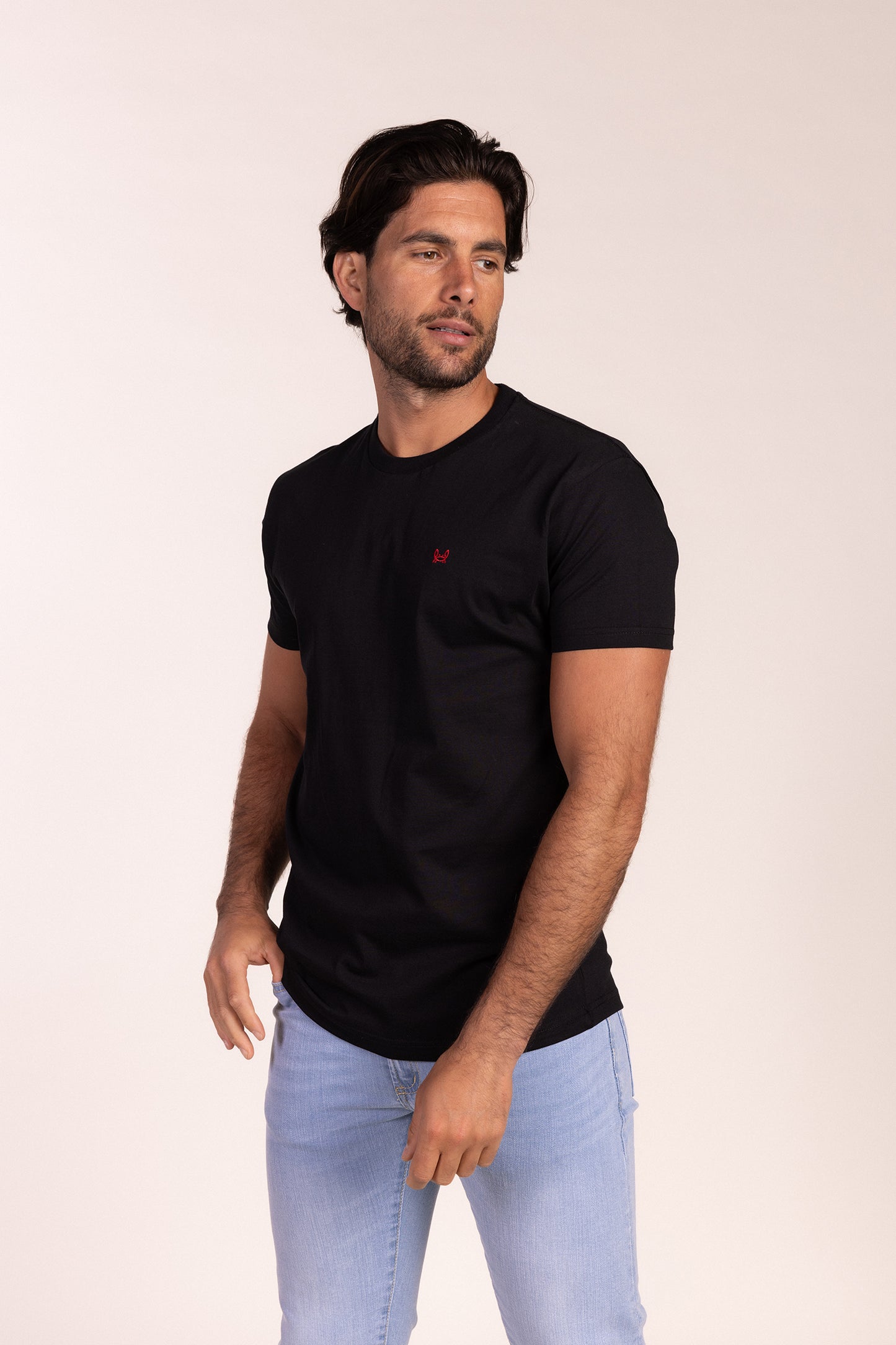 Camiseta Básica Manga Corta Negra