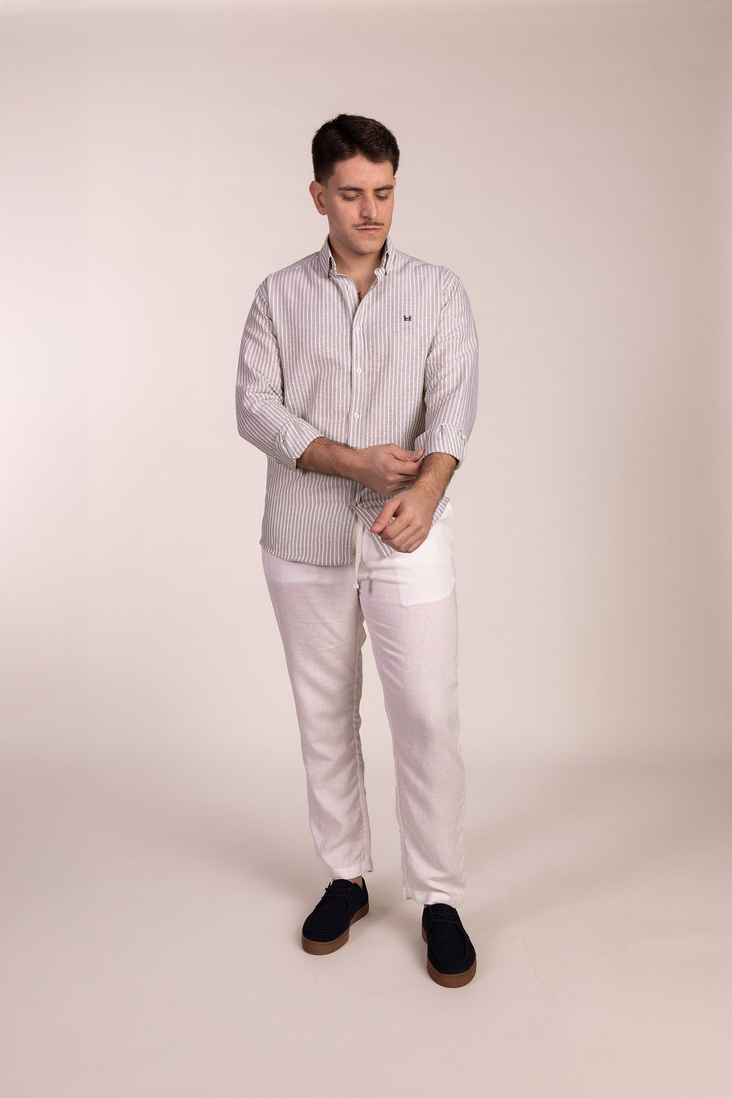 Camisa Lino Raya Kaki | Ubrique