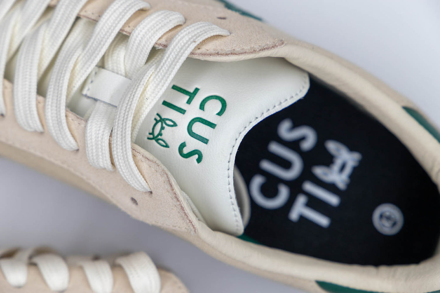 Zapatilla Serraje Beige