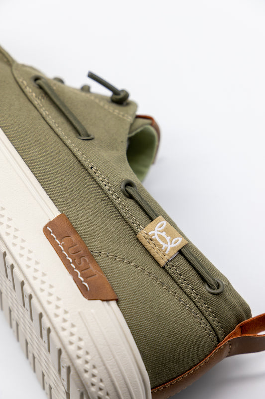 Nautico Deportivo Verde Oliva