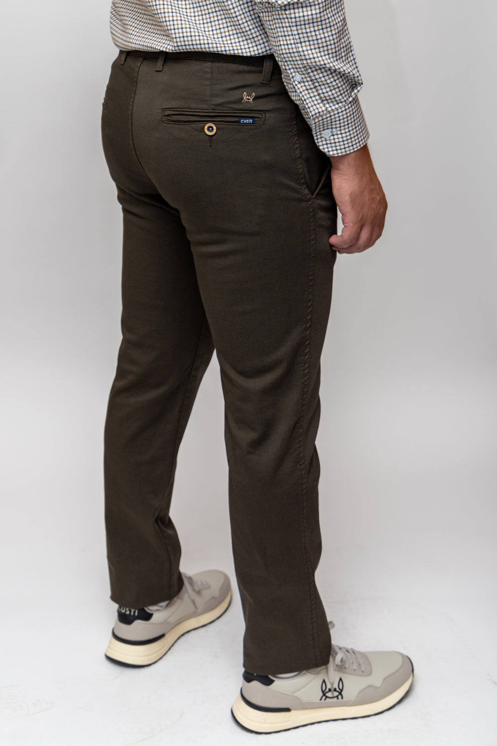 Pantalón Chino Elástico Verde Kaki | Jesulín
