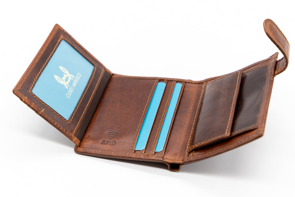 Cartera Broche Vertical Cuero Marrón Claro