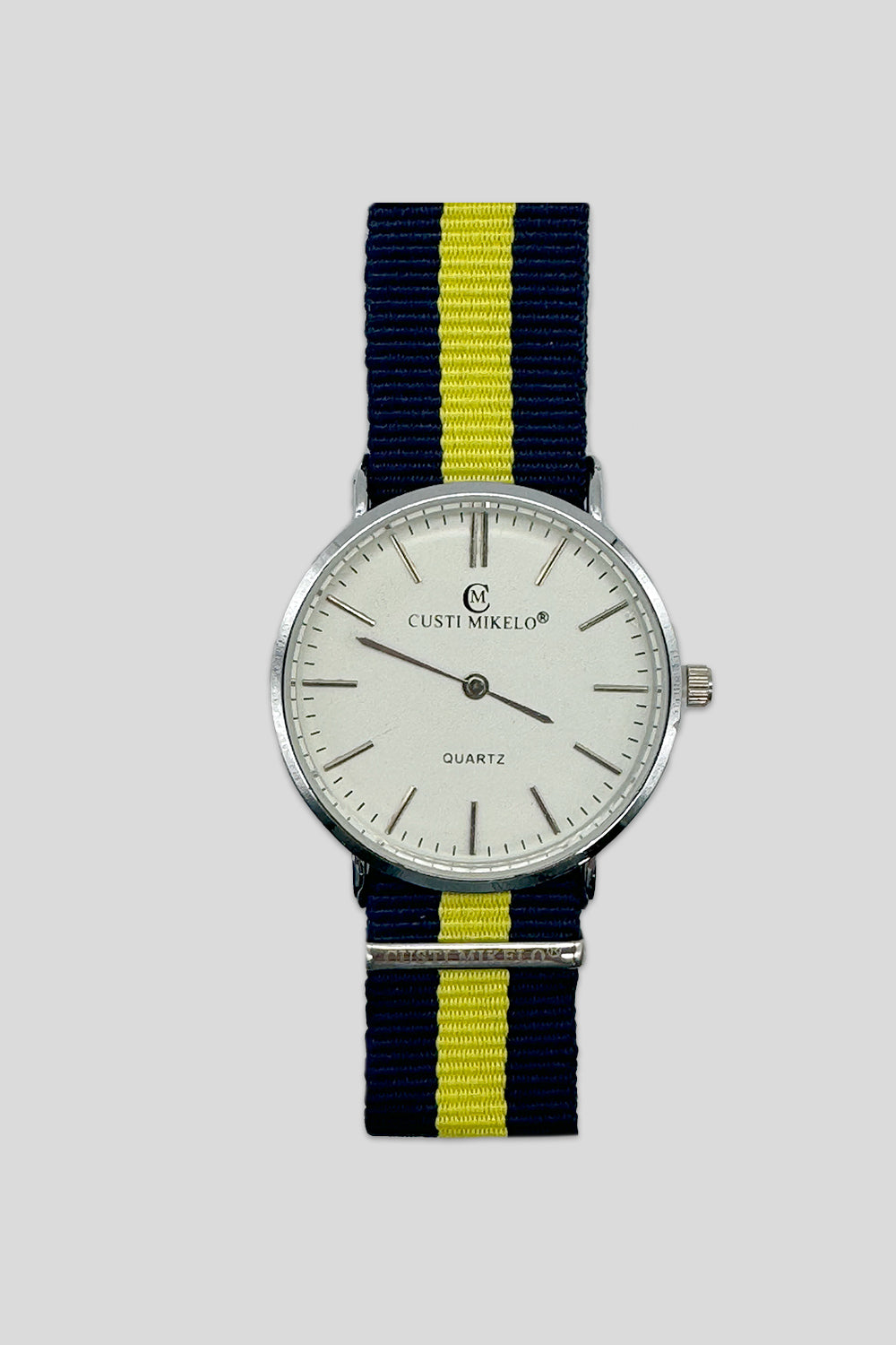 Reloj marino amarillo