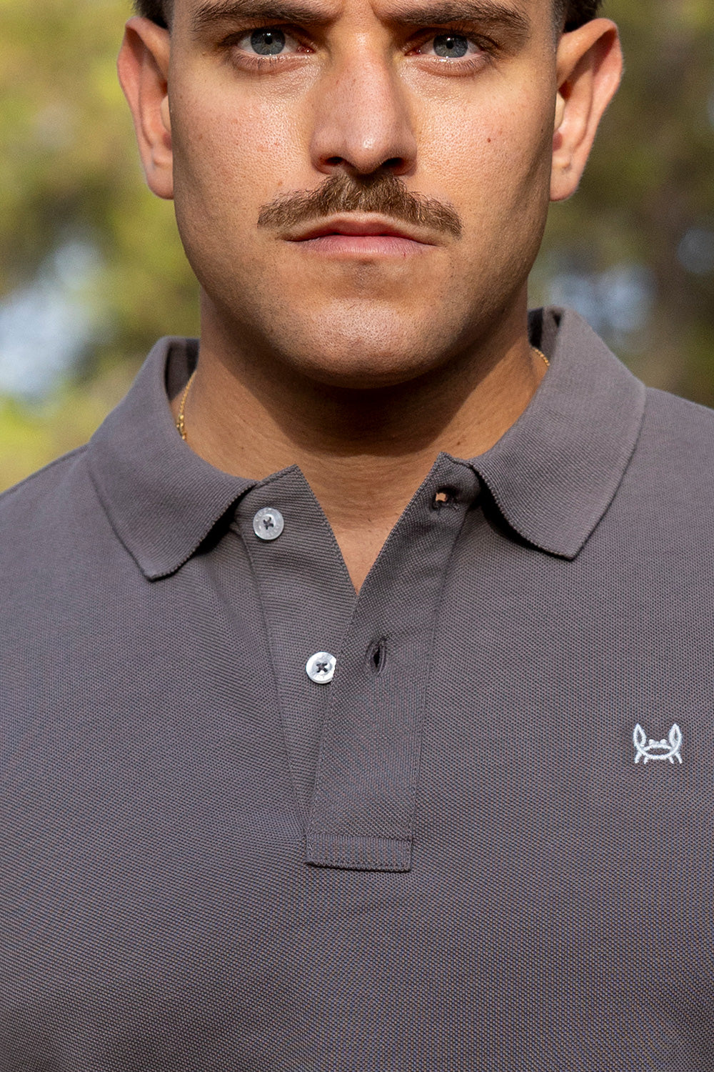 Polo Básico Manga Larga  |  Gris Ceniza