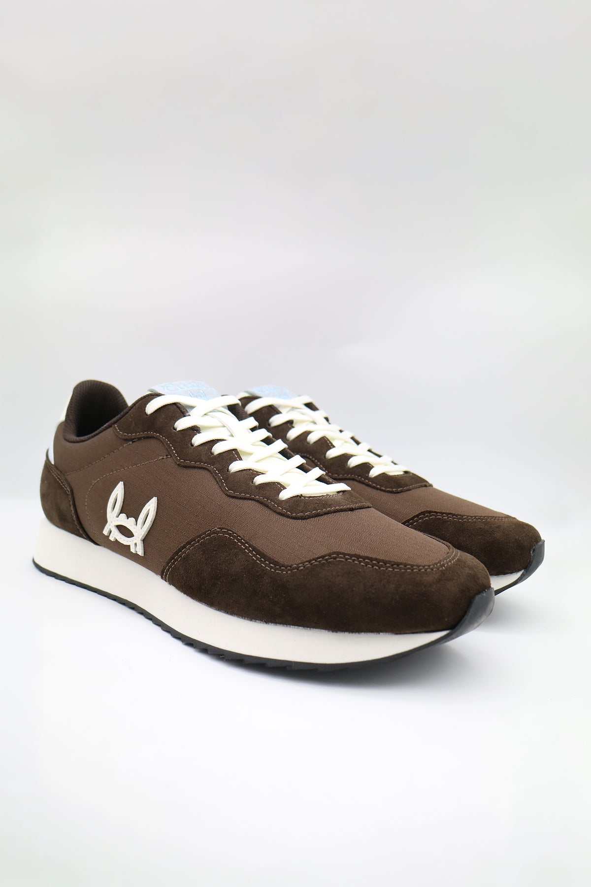 Sneaker Marrón | Retro