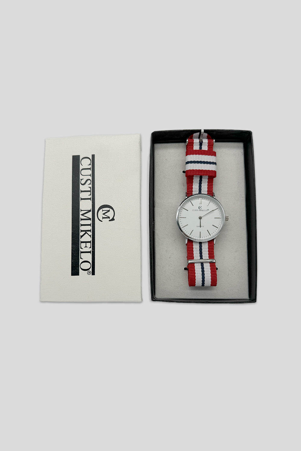 Reloj rojo marino blanco